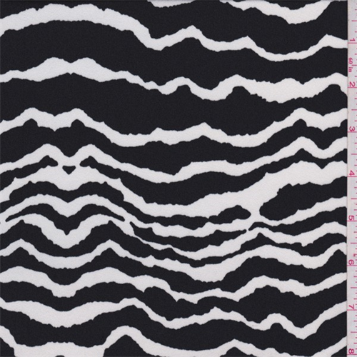Black/White Wave Stripe Georgette