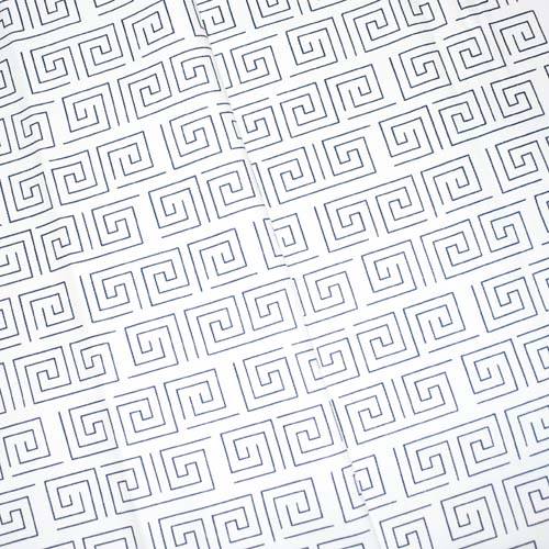 White/Navy Blue Maze Print Twill Woven Decorating Fabric DFW59102