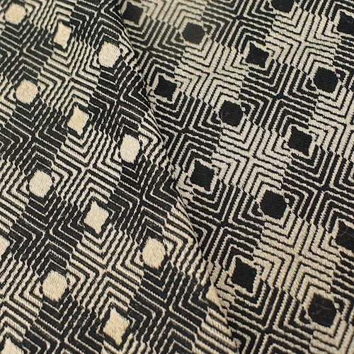 Black/Cream Diamond Pattern Damask Stretch Woven DFW11876 Fashion
