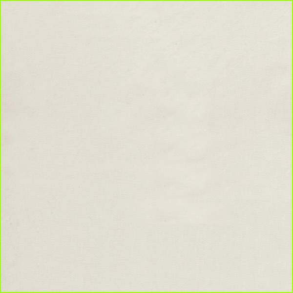 21576