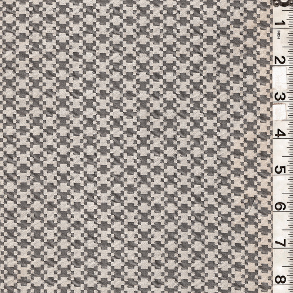 X318